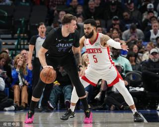 传统服饰和 传统服饰和