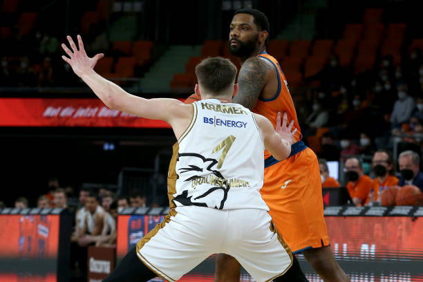 护球队声誉 护球队声誉